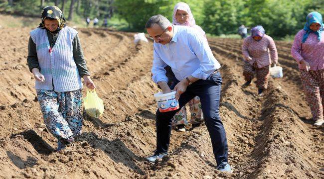 CHP’li Belediyelerde borç çok, hizmet yok!