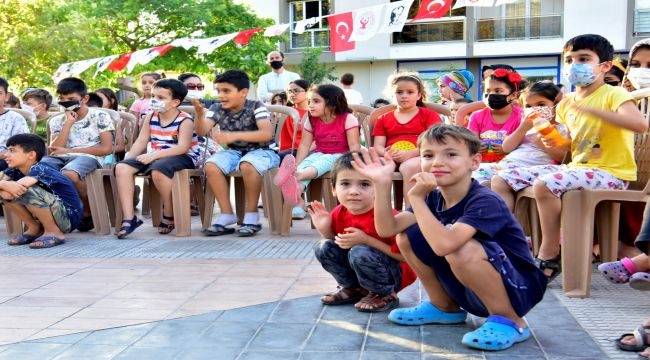 Bornovalı Miniklerle Kuklalı Eğlence