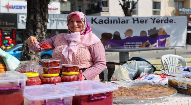 Buca’da Kadınlar Üretiyor, Tüketicinin Yüzü Gülüyor