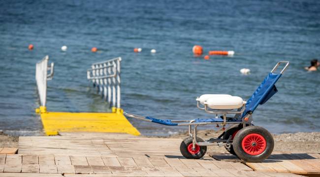 Engelliler rahatlıkla denize girebilecek