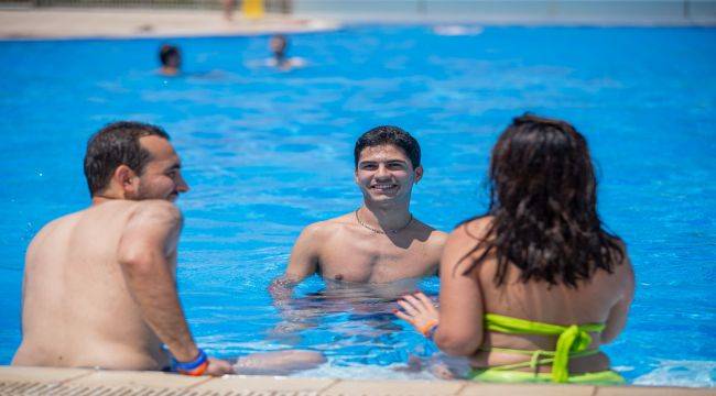 Oasis Aquapark Çeşme kapılarını gençlere açtı