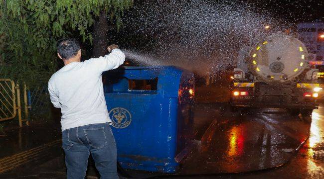 Temizlik Çalışmaları Aralıksız Sürüyor