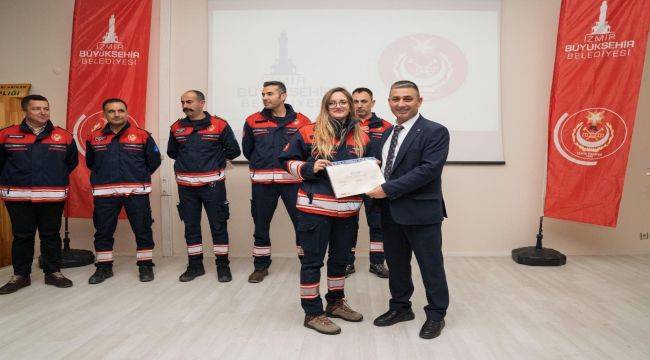  İzmir İtfaiyesi’nden Bir Başarı Daha