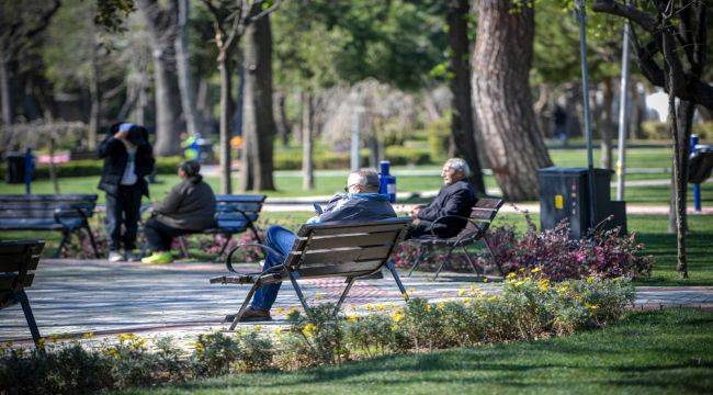 Hasanağa Bahçesi Baştan Sona Yenilendi 