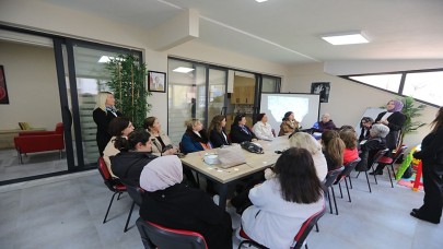 Bayraklı’da Kadınlara Dayanışma Ağı