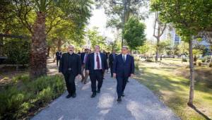 Güçlü Bir Ekiple Yola Çıktık