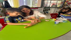 Yuvamız İzmir’de anneleri mutlu eden etkinlikler