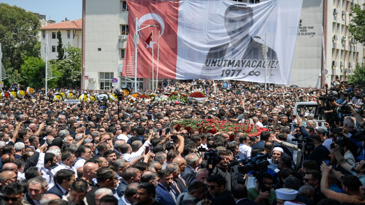 Zeyrek Son Yolculuğuna Uğurlandı