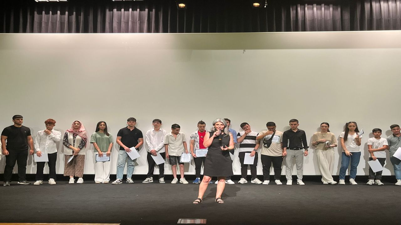 KOSBİ’DE Tiyatro Gecesi