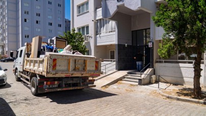 İzBB evi zarar gören aileyi Uzundere konutlarına taşıdı