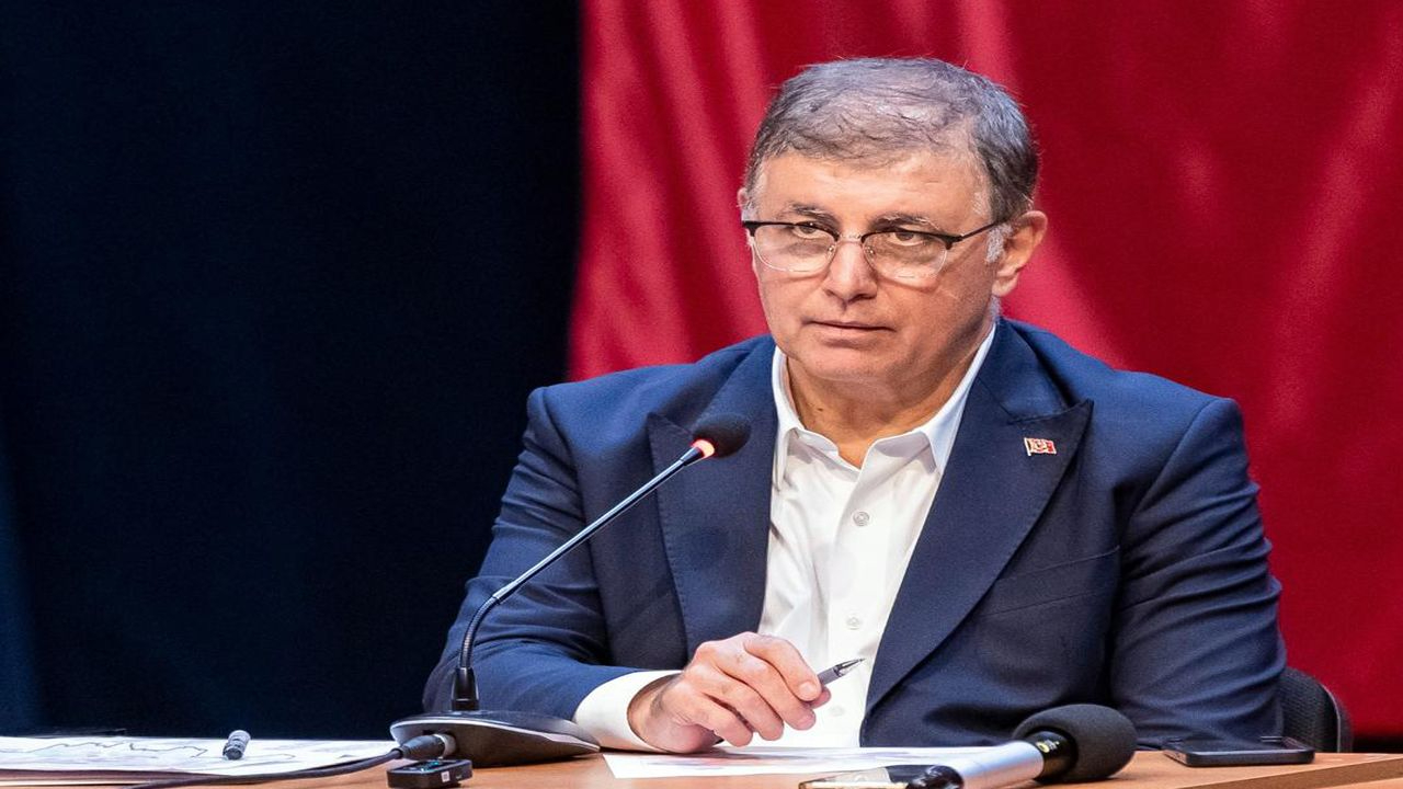 Başkan Tugay’dan Ergün Atalay’a yanıt