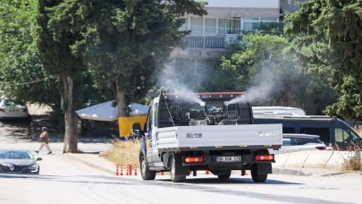 Buca’da 24 saat kesintisiz ilaçlama