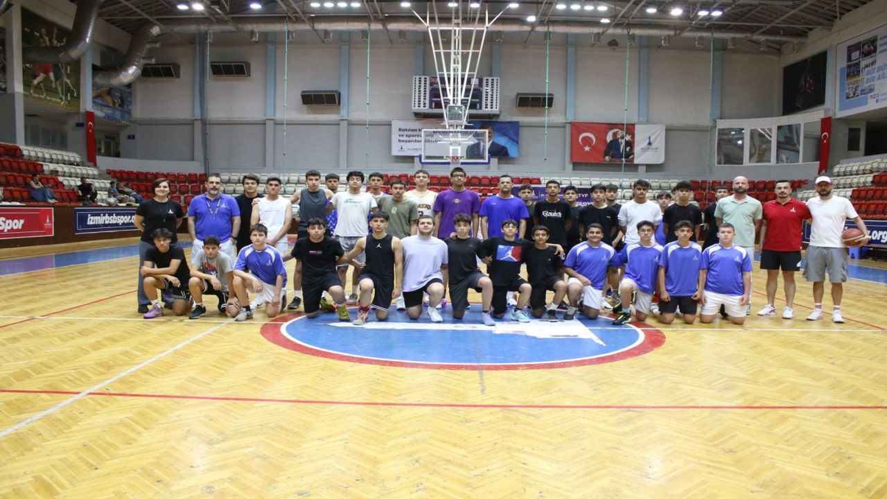 Sporcu fabrikası iş başında