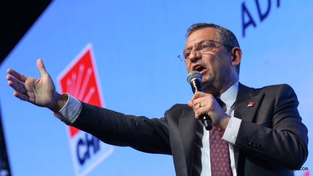 Genel Başkan Özel İzmir’de konuştu