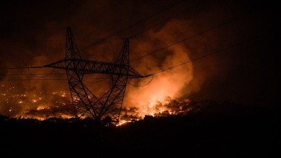 İzmir’de bir ayda 26 bin 260 hektar alan yandı