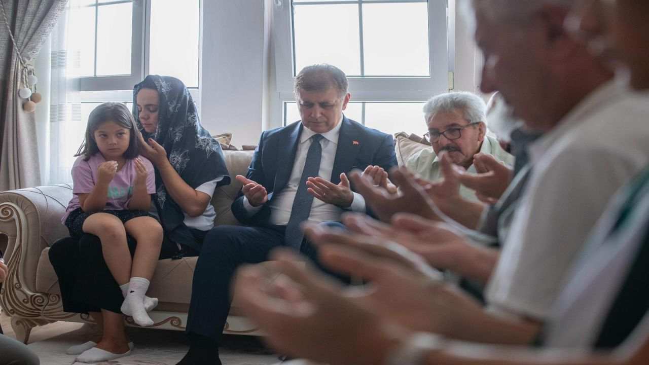 Başkan Tugay’dan yangın şehidine vefa ziyareti