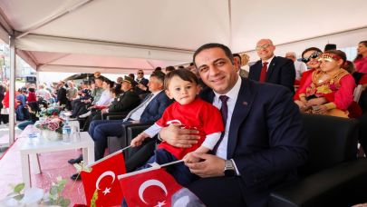 Ailelerimizin yanındayız