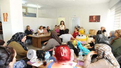 Karşıyaka’da ‘Kadın Gücü’ yayılıyor