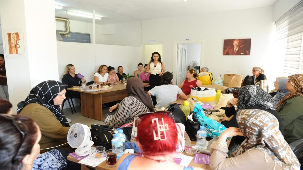 Karşıyaka’da ‘Kadın Gücü’ yayılıyor