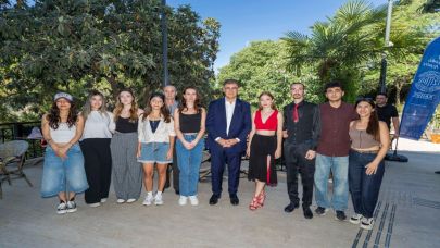 Şato’nun terasları sosyal yaşam alanına dönüştü