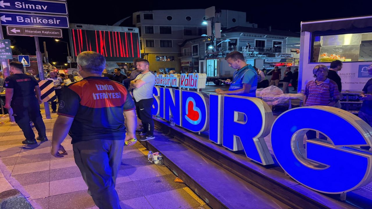 İzmir İtfaiyesi Balıkesir’de görev başında