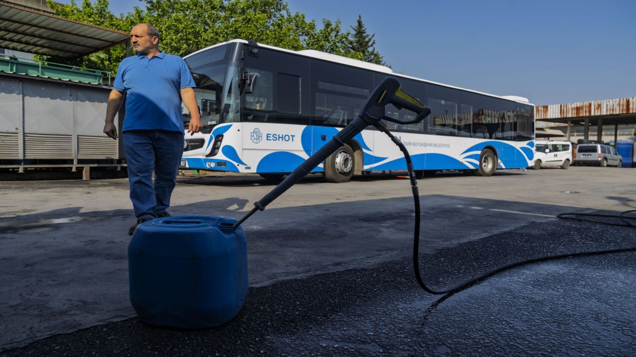 ESHOT’tan bin 100 hanenin kullandığı kadar su tasarrufu