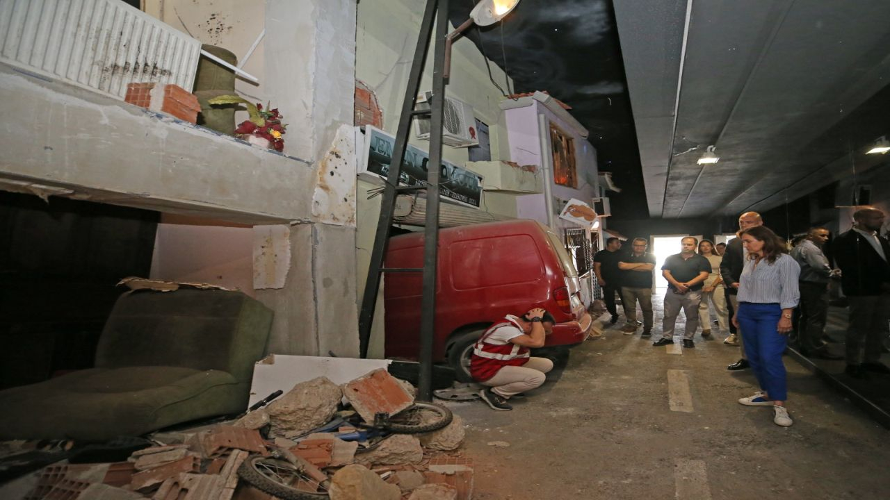 Karşıyaka’da 3 bin kişiye temel afet bilinci eğitimi