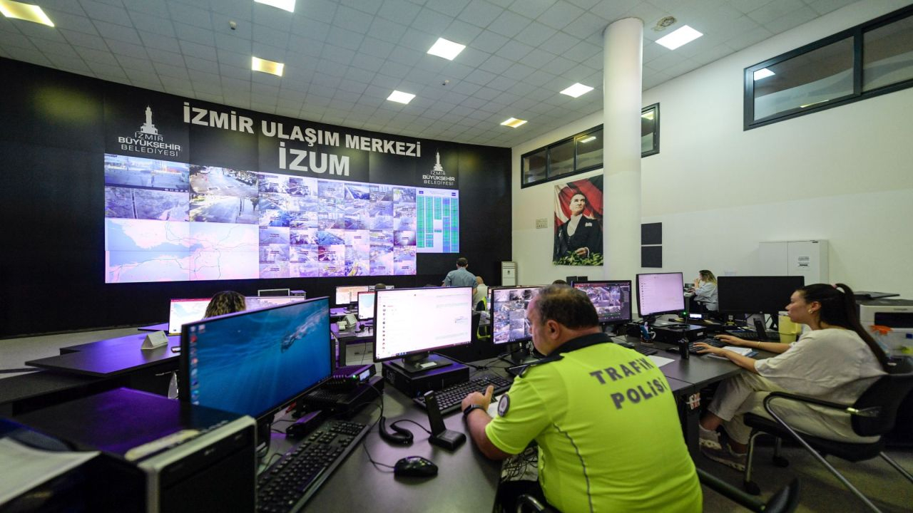 İzmir trafiği “İZUM”un radarında