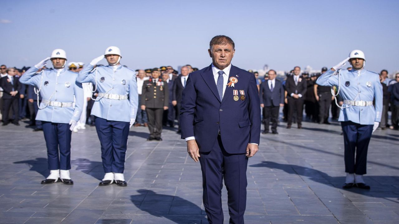 “Sizi ailem gibi görüyorum”