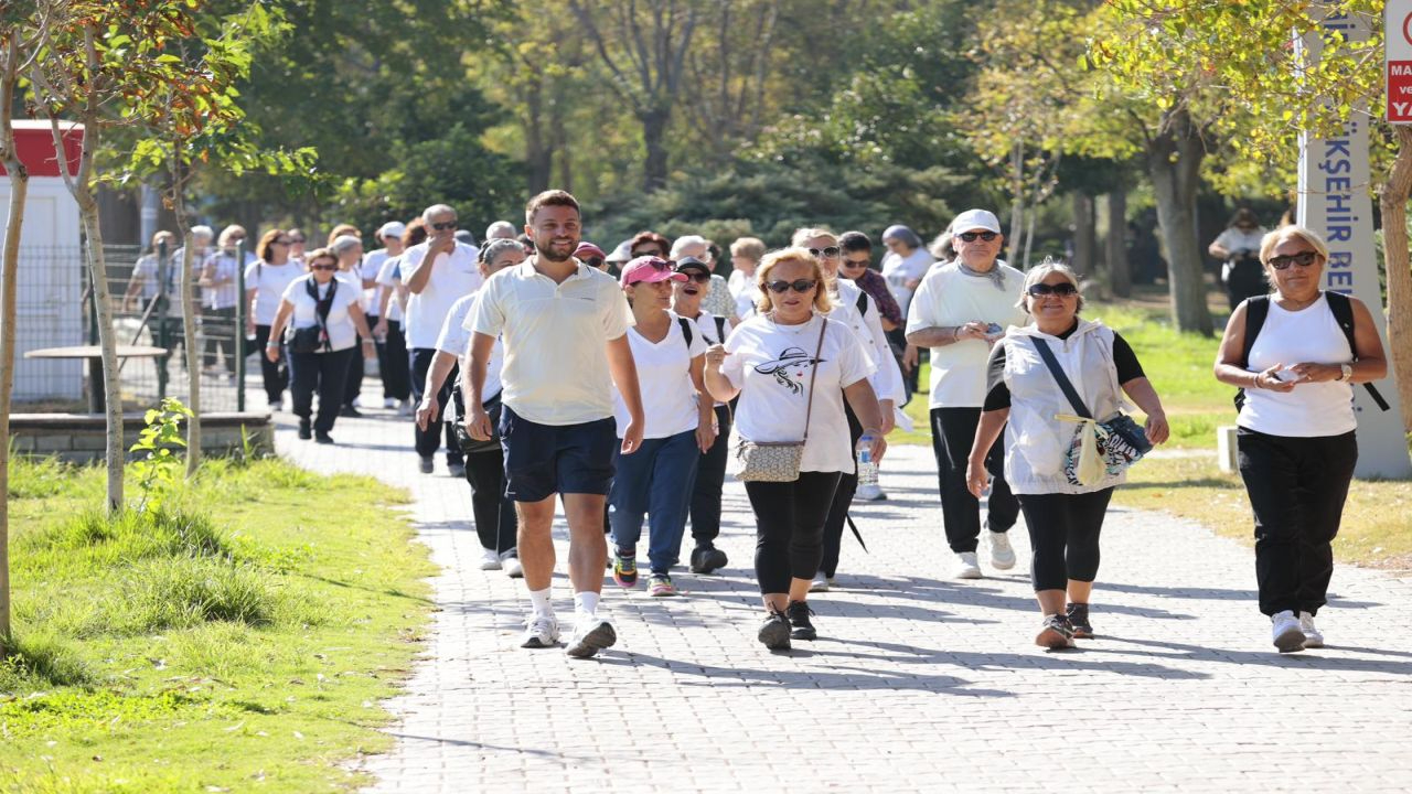 Konak’ın çınarları Avrupa Hareketlilik Haftası’nı kutladı