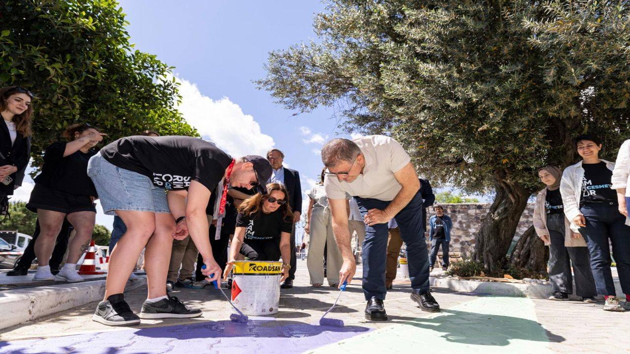 Çünkü İzmir gençleriyle güzel