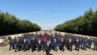 İtfaiyeciler Ata’nın huzuruna çıktı