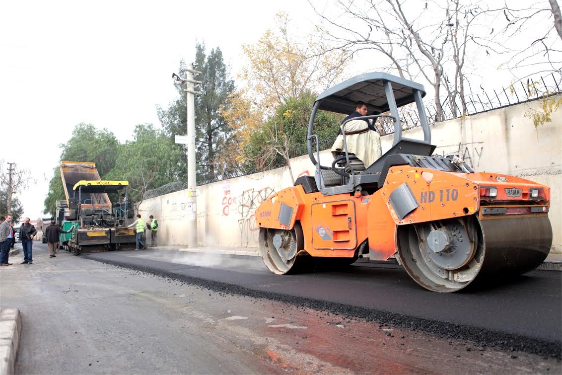 Bornova’’da yol hamlesi