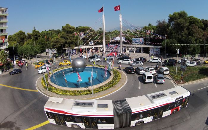 İzmir ulaşımında Fuar seferberliği