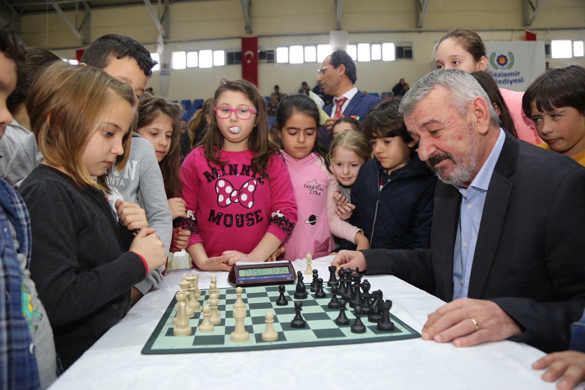 Gaziemir’de satranç heyecanı