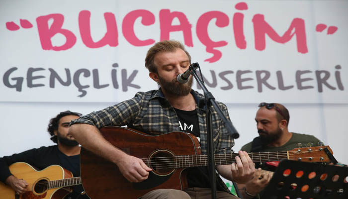 Buca Çim Konserleri