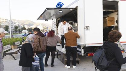 Balçova’da Metroda Sıcak Çorba Sürprizi