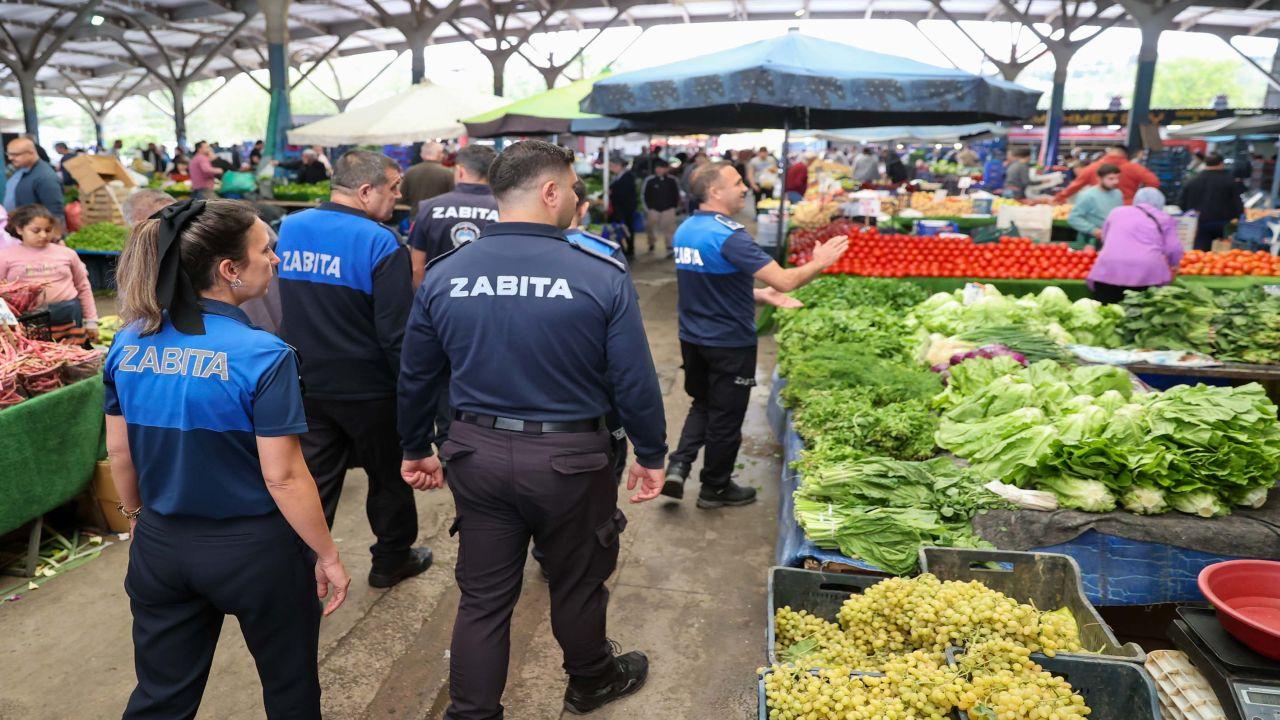 Buca Belediyesi’nden pazar yerlerinde denetim