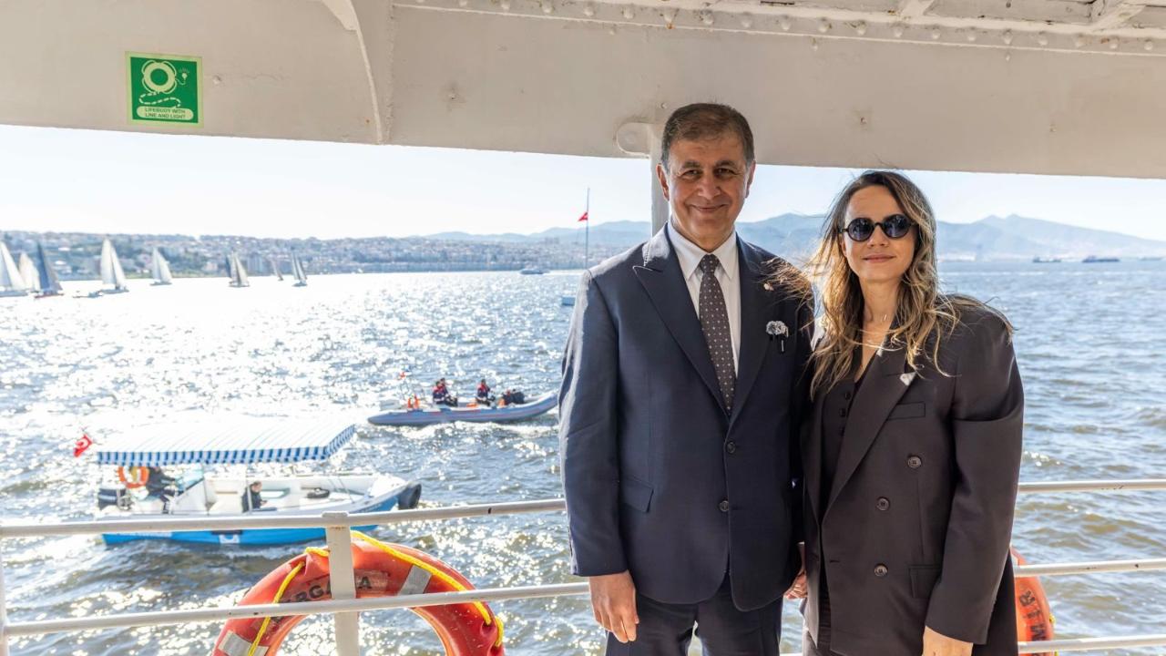 Cumhuriyet Rüzgarı Körfez’de