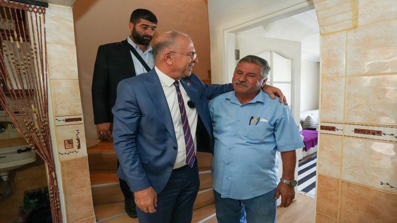 "Gaziemir Belediyesi’nden yangında zarar gören evlere yardım eli"