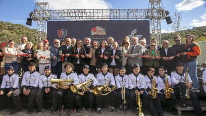 "Güzelbahçe Can Dostlar Yaşam Merkezi Açıldı"