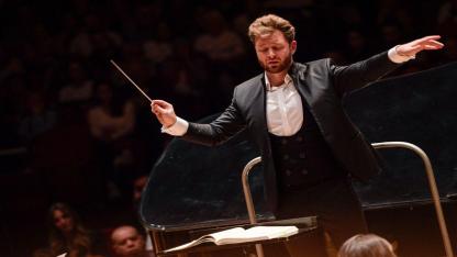 İzmir Oda Orkestrası yeni sezona kapalı gişe başladı