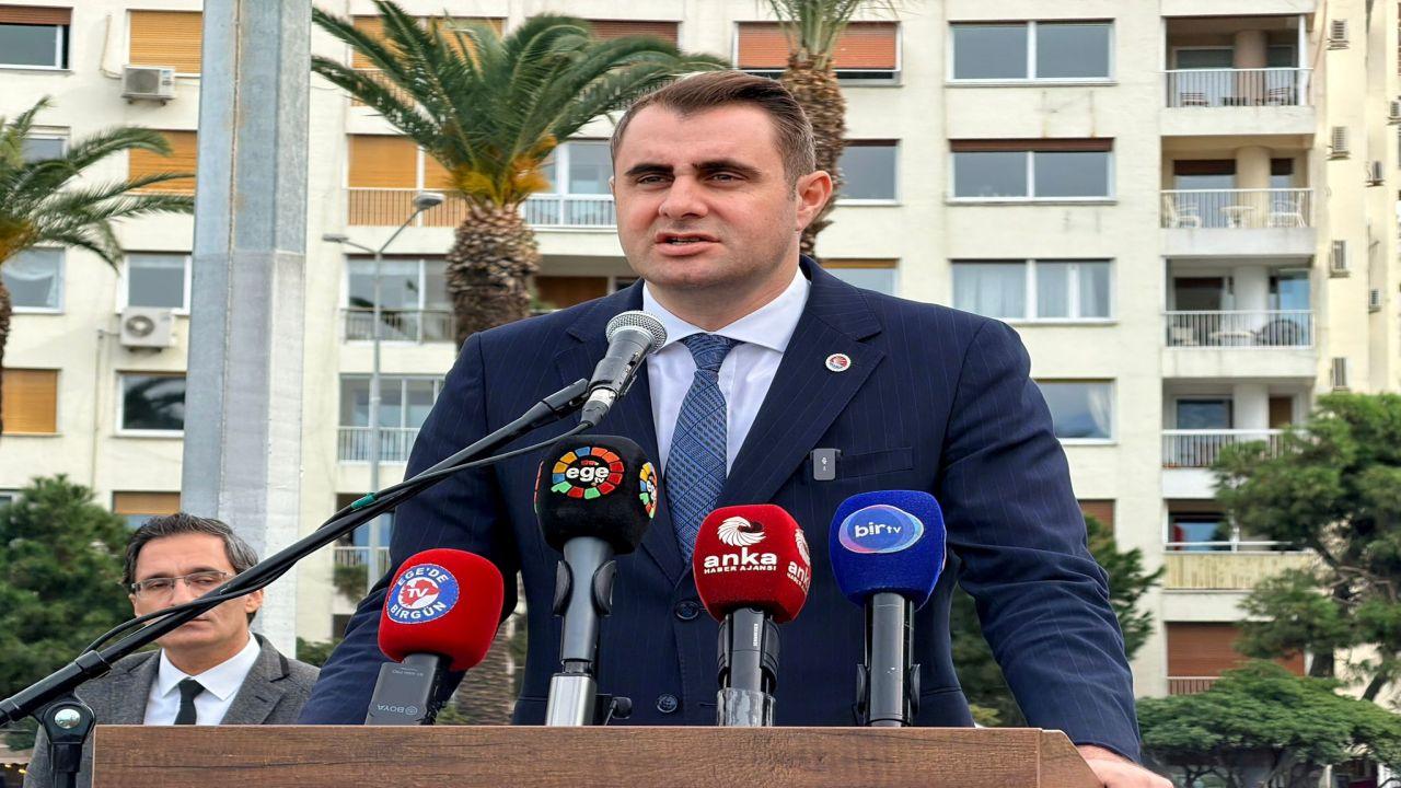 Öğretmeni yok sayan hiçbir iktidar ayakta kalamaz