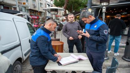 Karşıyaka Zabıtası’ndan işgal denetimi