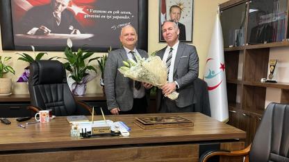 Başkan adayından anlamlı bağış