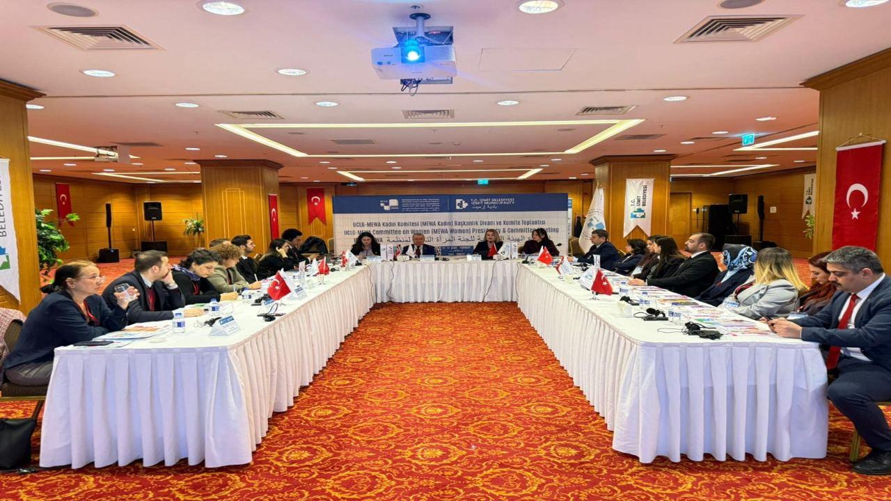Kadın dostu kent İzmir UCLG-MEWA Zirvesi'nde