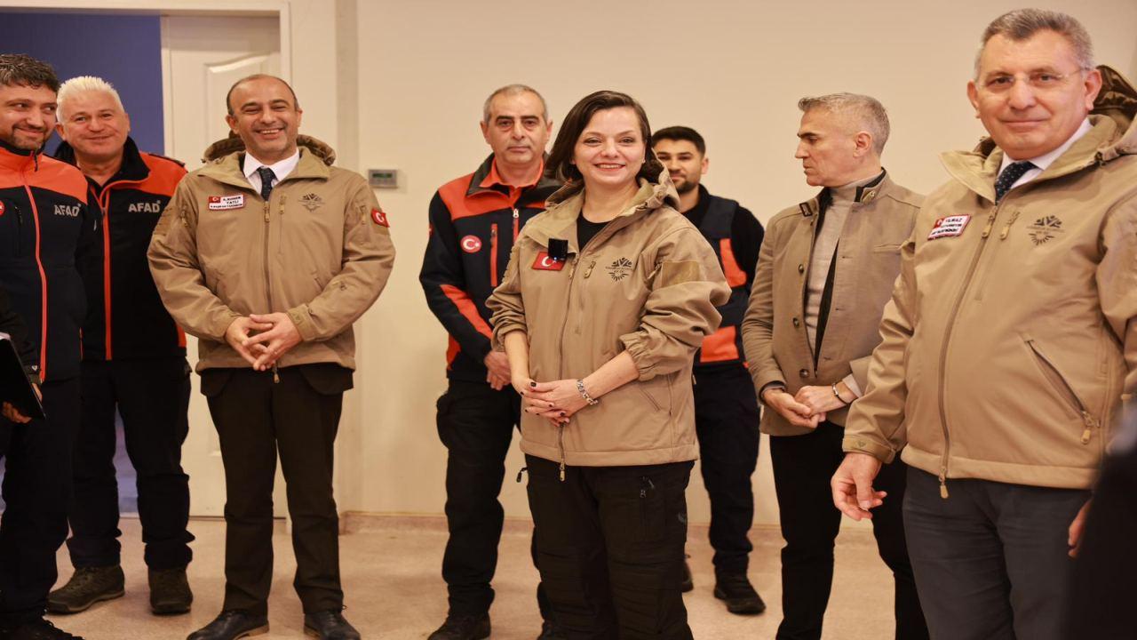 Karabağlar Belediyesi KAR-KUT ile Sahada Daha Güçlü