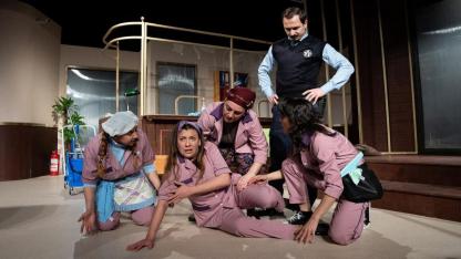 Mor Şalvar seyircisiyle Karşıyaka’da buluşuyor