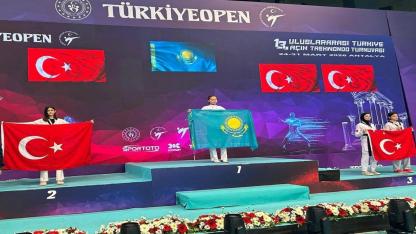 İzmir’in sporcularından uluslararası başarı