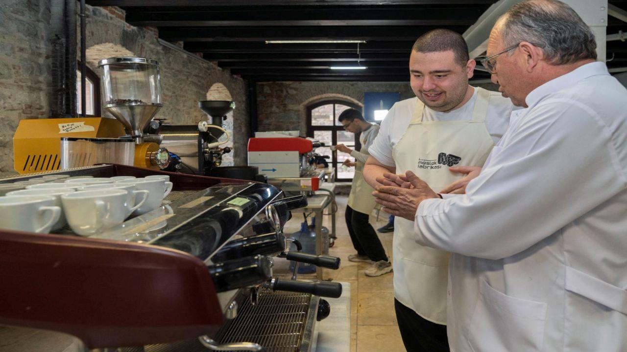 Otizmli gençler barista olma yolunda